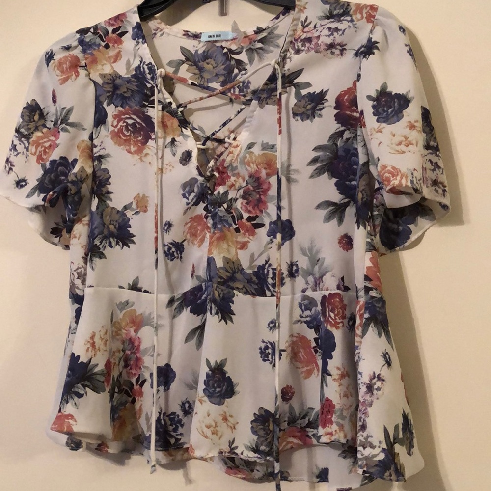 Floral top